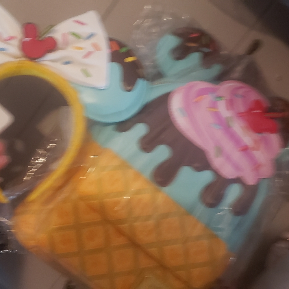 Minnie treats backpack and ears